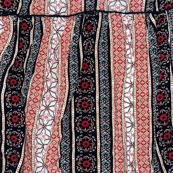 Womens top - Picture 3 of 4